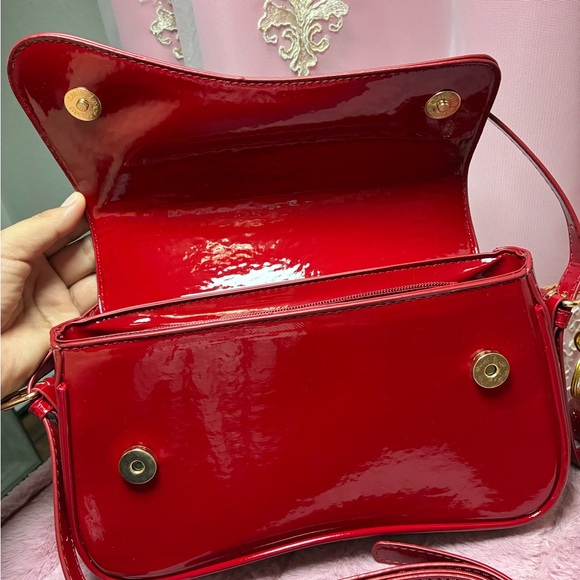 Glossy Cherry-Accent Shoulder Bag in Deep Red - Picture 6 of 7